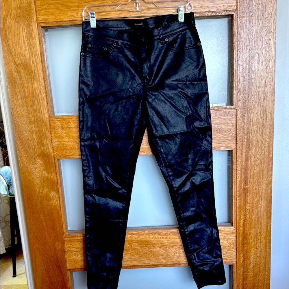 Banana Republic Charcoal Skinny Fit Pants, unique sheen